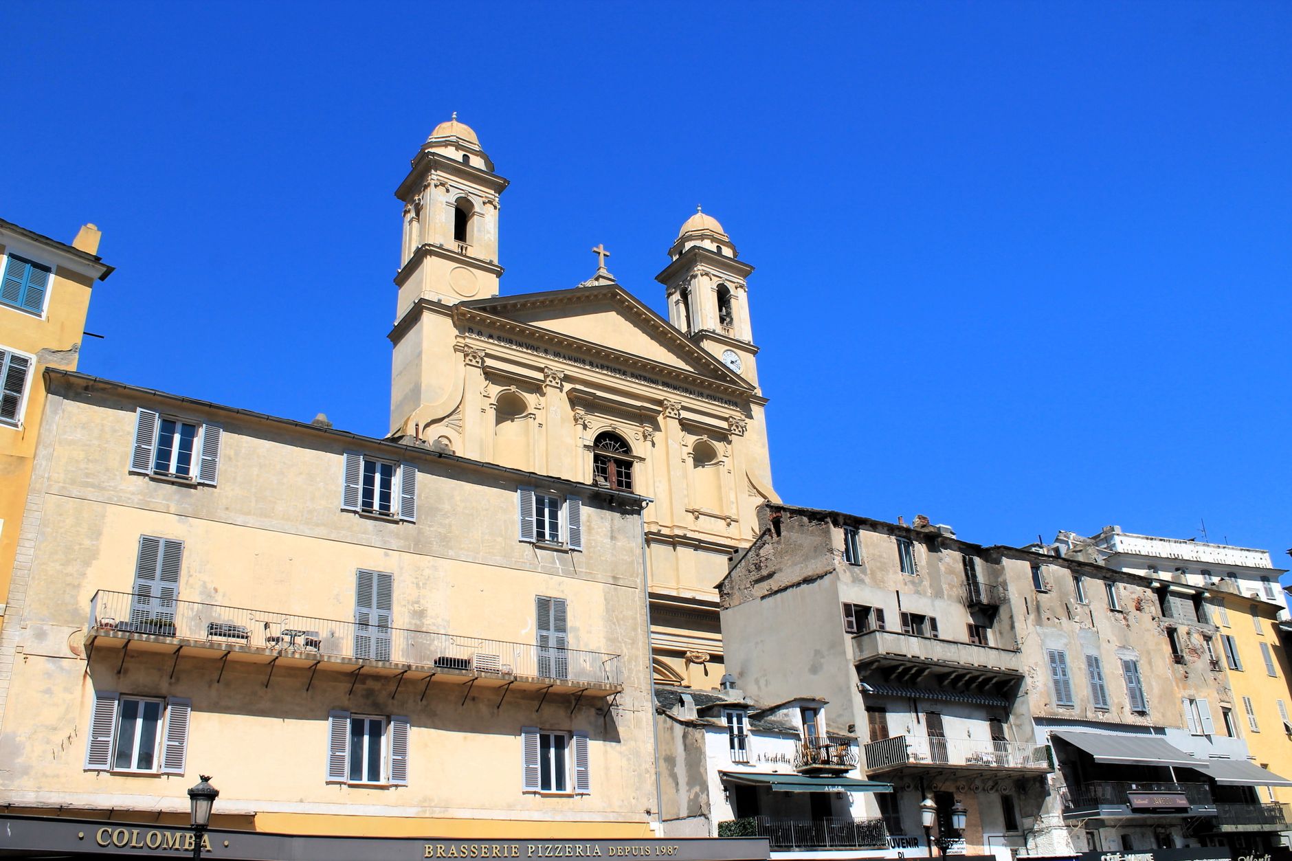 vliegtickets naar Bastia | vliegtickets.com