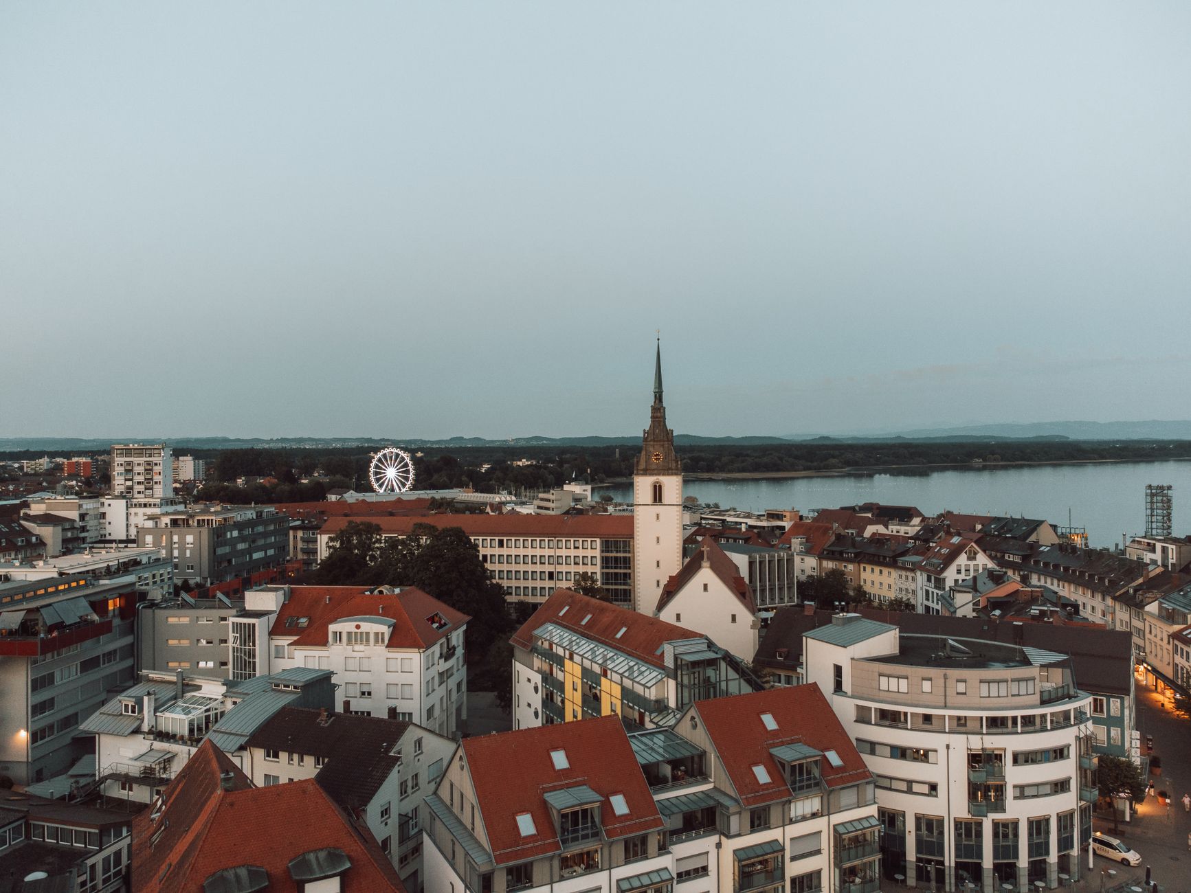 vliegtickets naar Friedrichshafen | vliegtickets.com